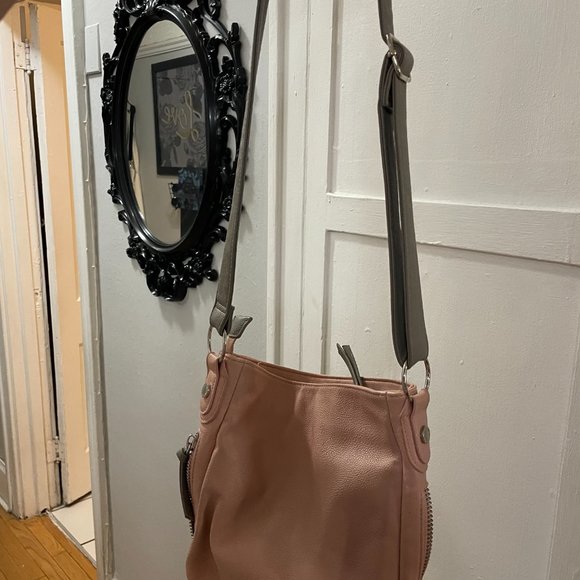 Steve Madden Purse - Picture 4 of 7